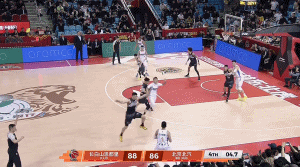 周琦8罚0中遭点名批评 北京男篮末节崩盘遭吉林