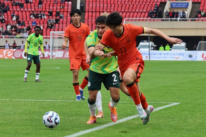 07年龄段球员拒绝高薪留队 新江苏队冲击中冠乙