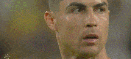 成都蓉城5-1大胜西海岸领跑积分榜