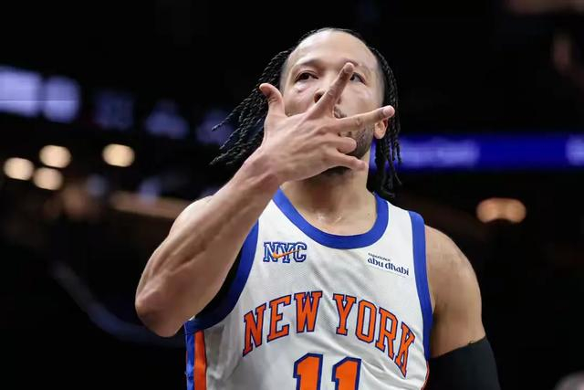 火箭尼克斯生死战：团队篮球VS球星扛旗谁能笑到